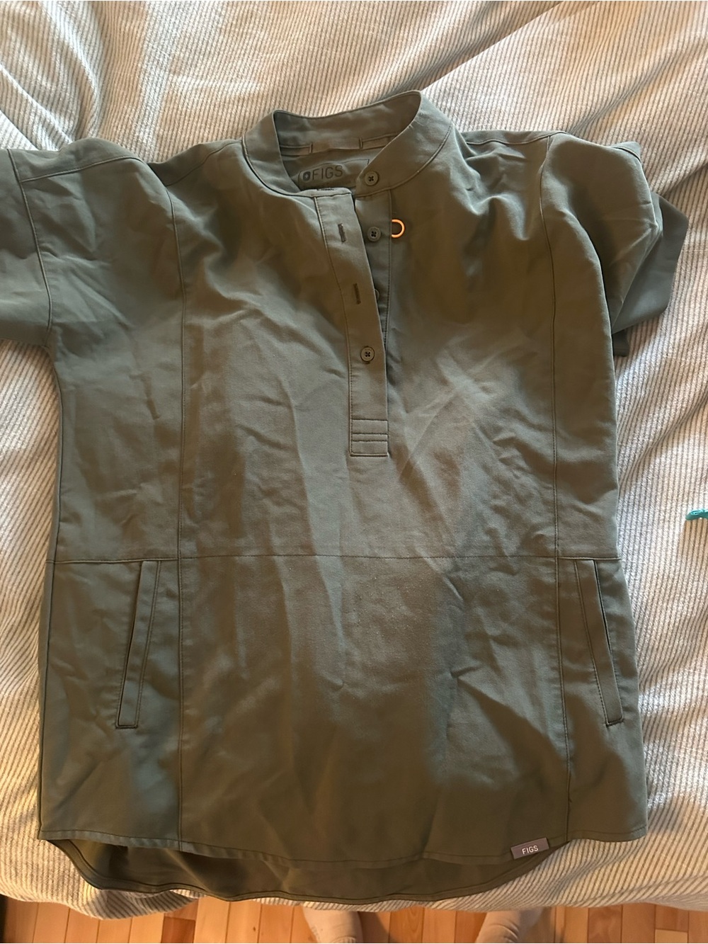 Figs Olive Utility Scrub Top with Mandarin Collar